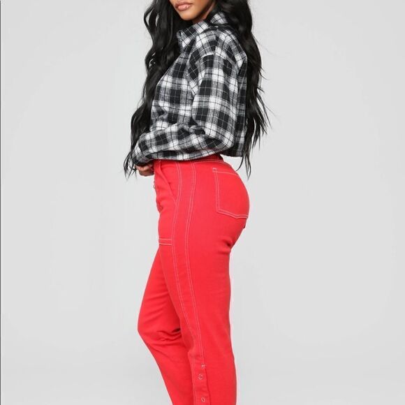 Most Necessary Plaid Top - Black/White - Picture 5 of 7